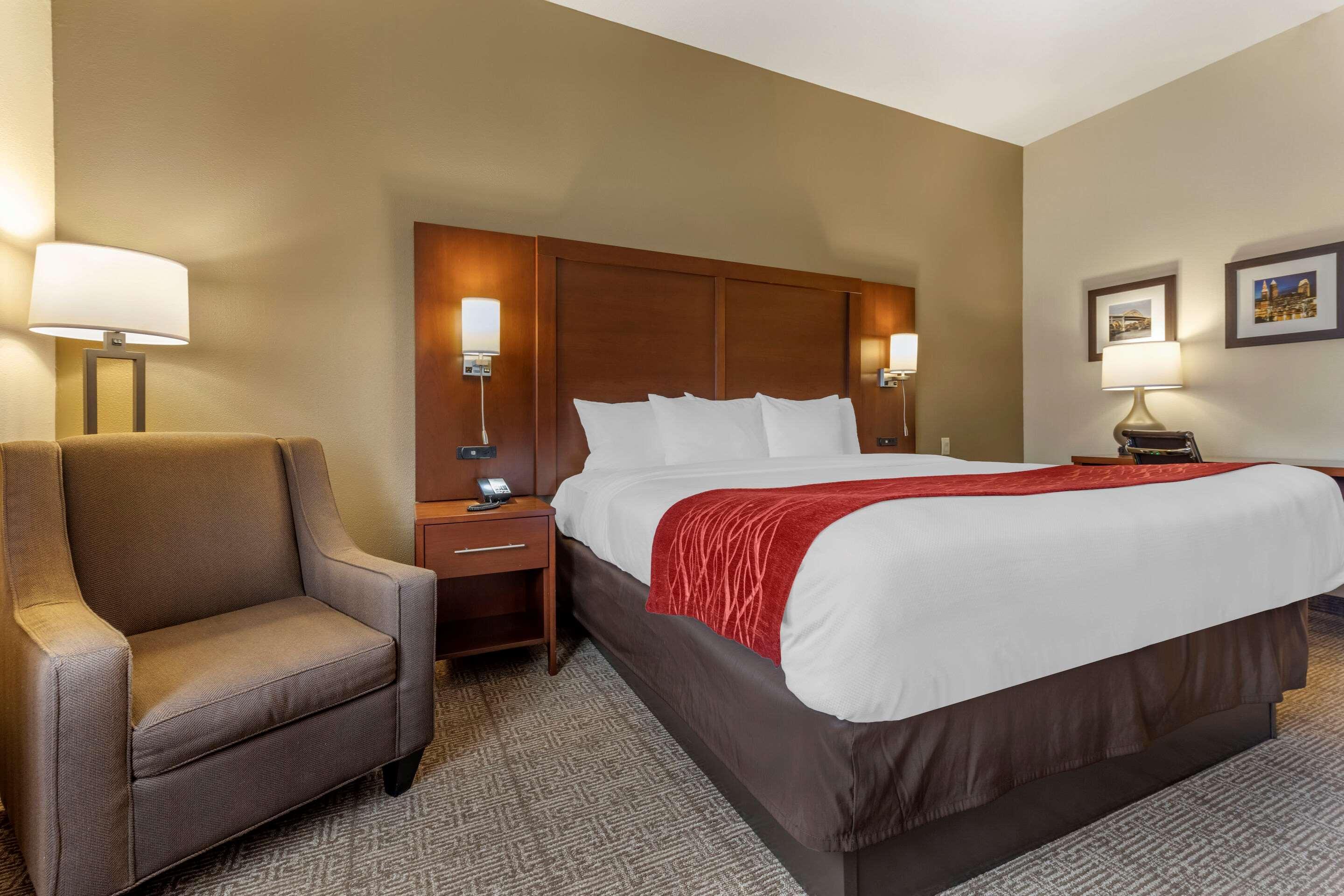 Comfort Inn & Suites Streetsboro - Kent Extérieur photo