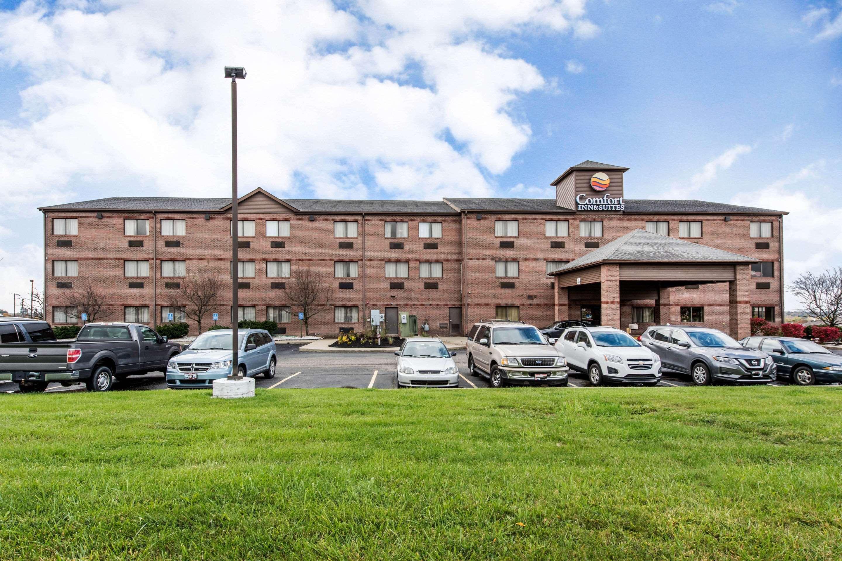 Comfort Inn & Suites Streetsboro - Kent Extérieur photo