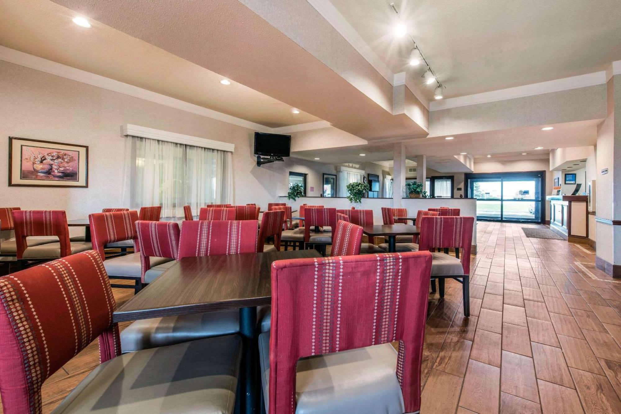Comfort Inn & Suites Streetsboro - Kent Extérieur photo